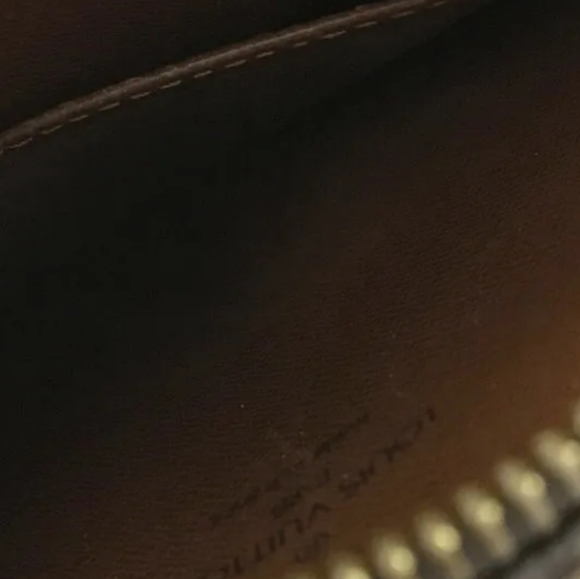 LV Danube crossbody - Picture 7 of 8